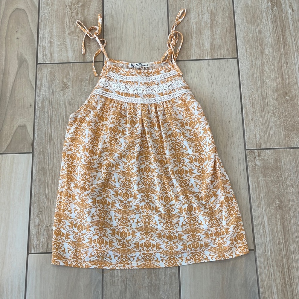 Wallflower tank top